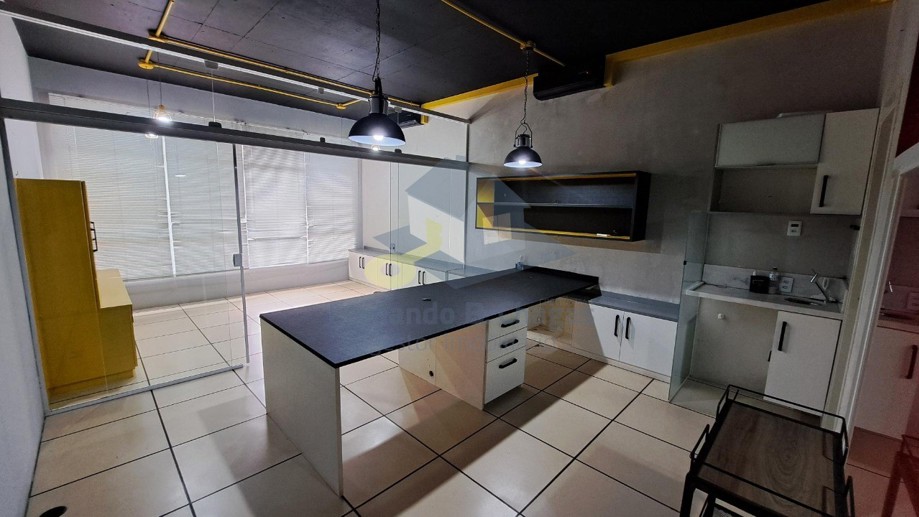 Comercial à Venda, 38,98 m² - Foto 1