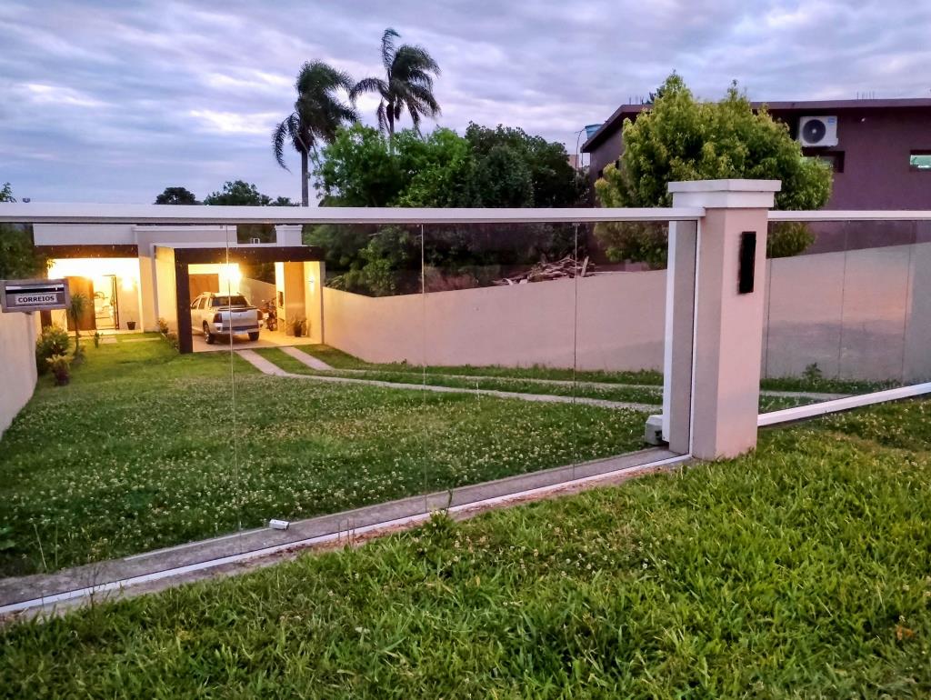 Casa com 2 Quartos à Venda, 126,00 m² - Foto 1