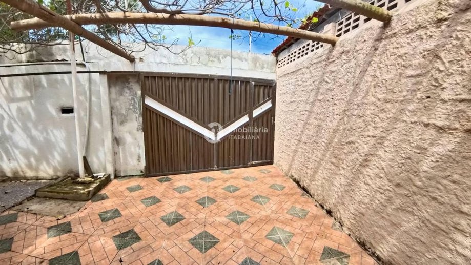Casa com 4 Quartos à Venda - Foto 9