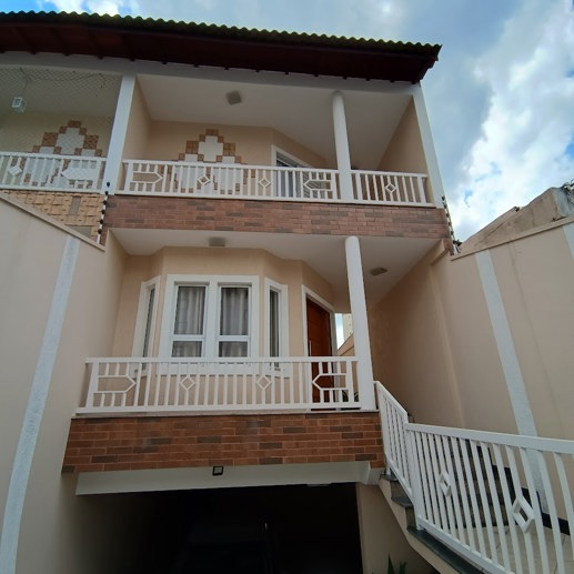 Casa com 3 Quartos à Venda, 209,19 m² - Foto 1