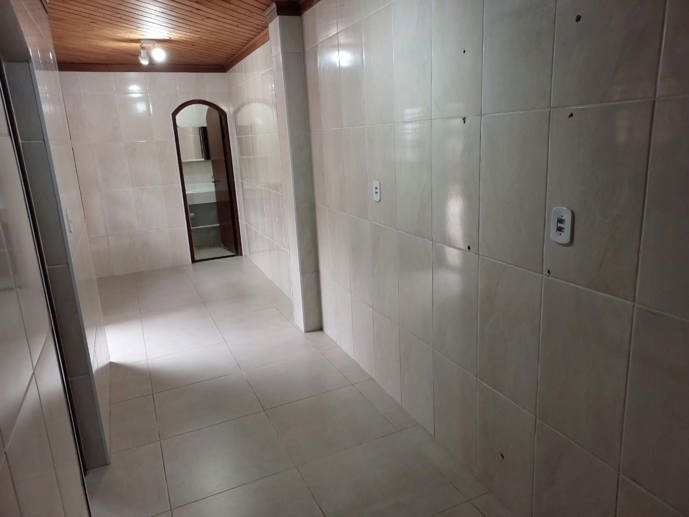 Casa com 4 Quartos à Venda - Foto 30