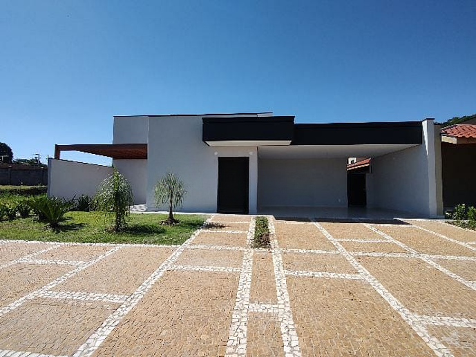 Casa com 3 Quartos à Venda - Foto 1