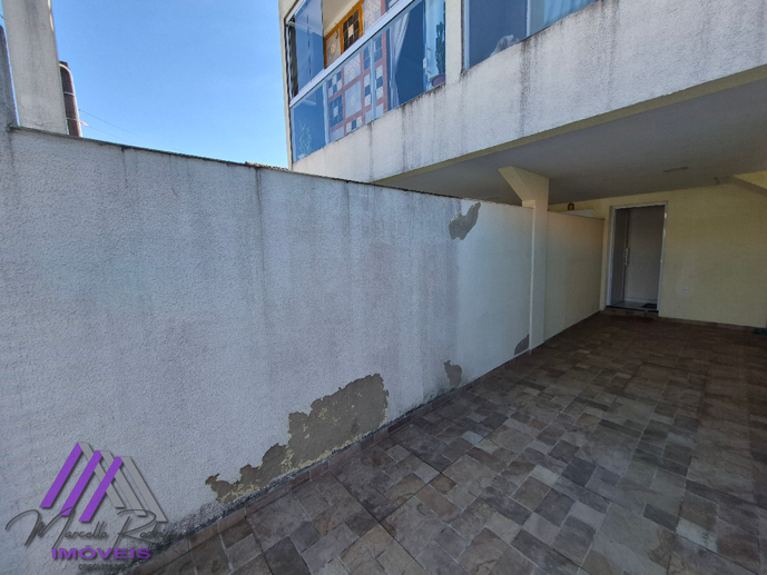 Casa com 3 Quartos à Venda, 106,00 m² - Foto 2
