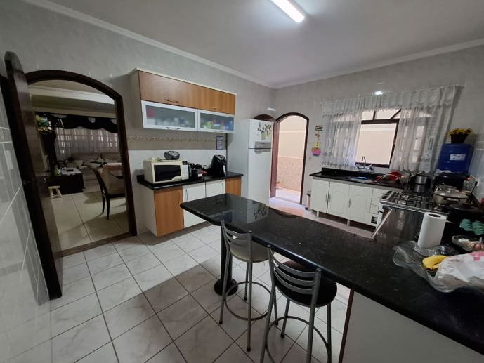 Casa com 3 Quartos à Venda - Foto 5