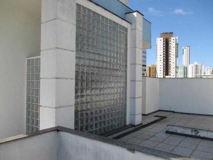 Casa à Venda, 747,00 m² - Foto 3