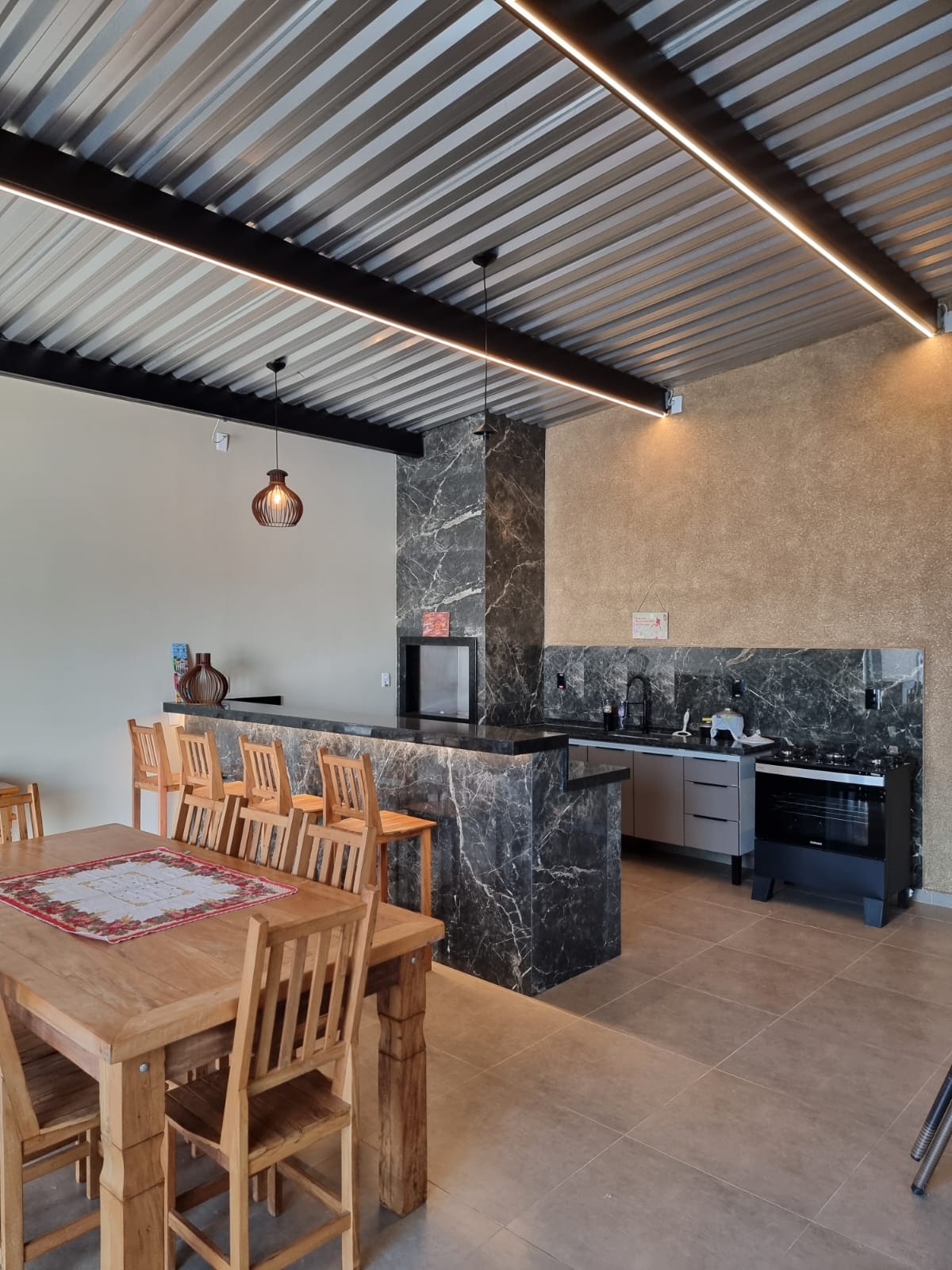 Casa com 2 Quartos à Venda, 400,00 m² - Foto 2