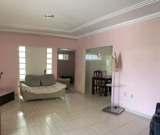 Casa com 3 Quartos à Venda - Foto 4
