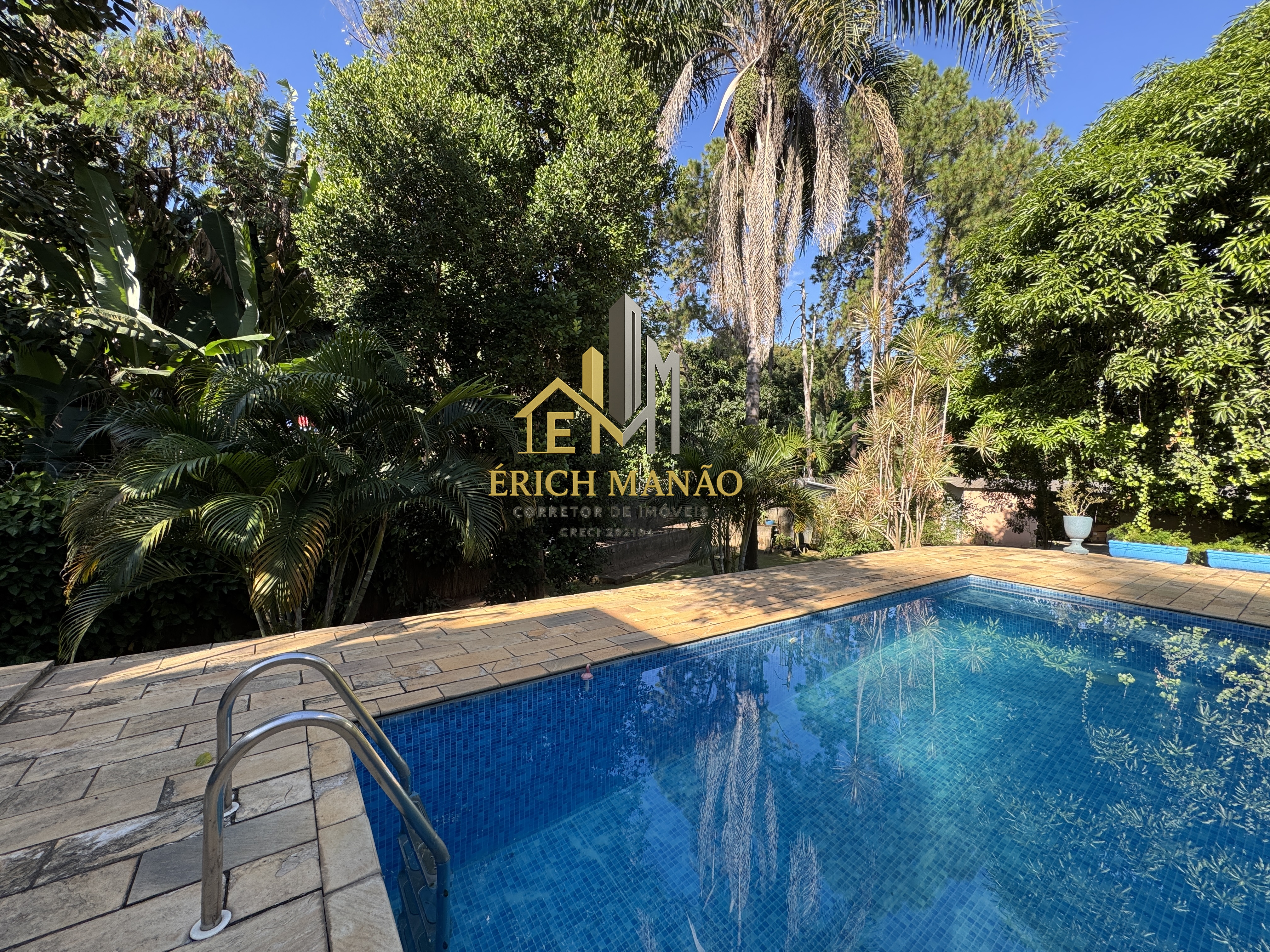 Casa com 4 Quartos à Venda, 6.796,61 m² - Foto 1