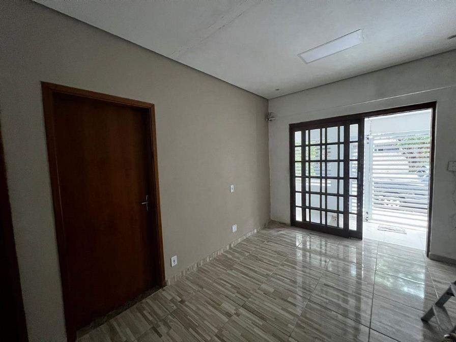 Casa com 3 Quartos à Venda - Foto 6