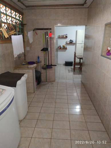 Casa com 4 Quartos à Venda, 250,00 m² - Foto 3