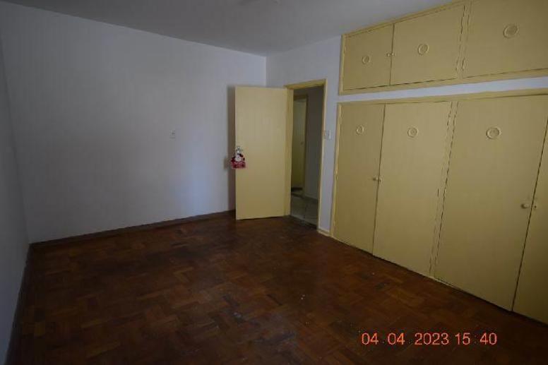 Casa com 4 Quartos à Venda, 300,00 m² - Foto 13