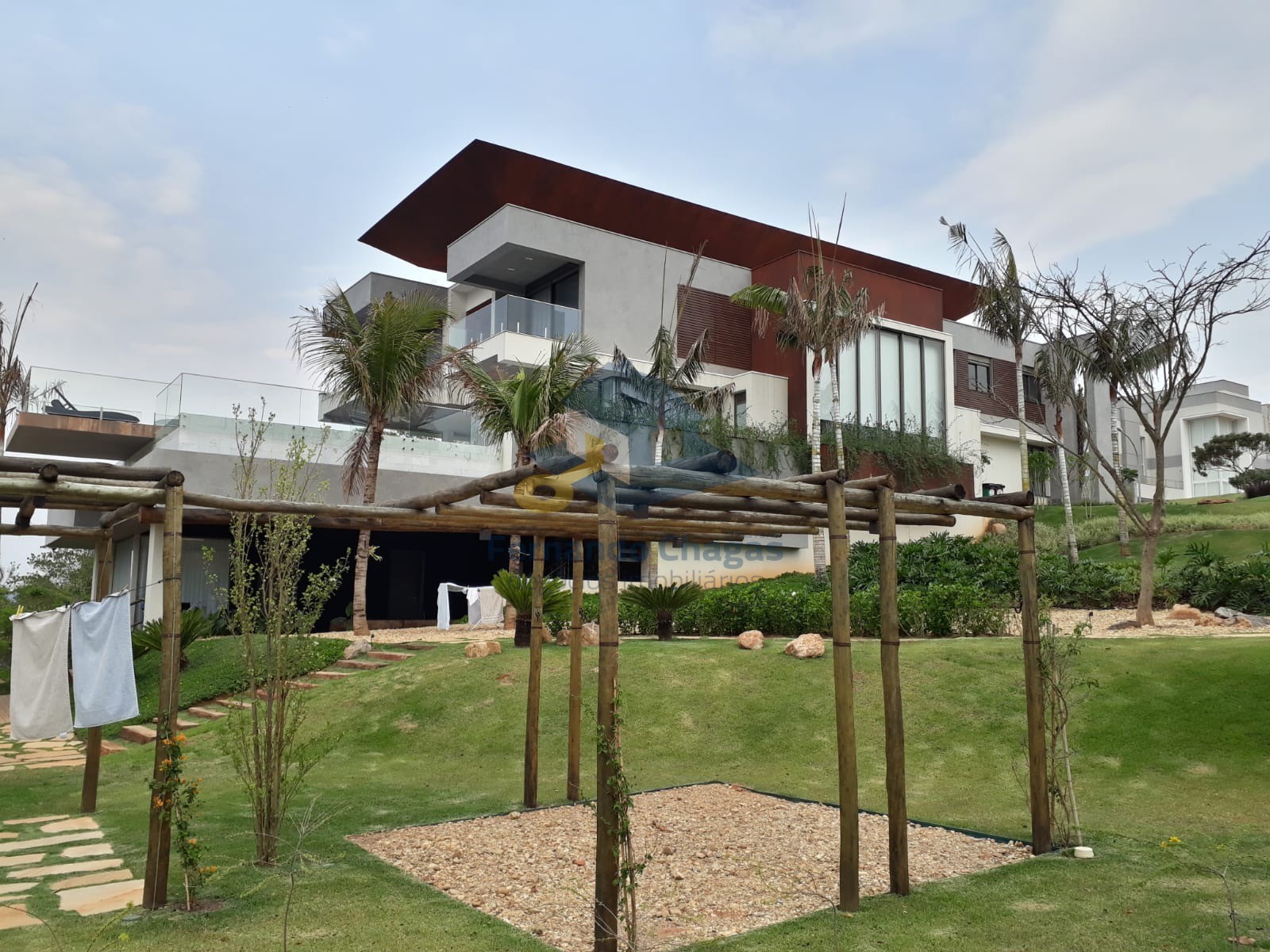 Casa com 6 Quartos à Venda - Foto 73