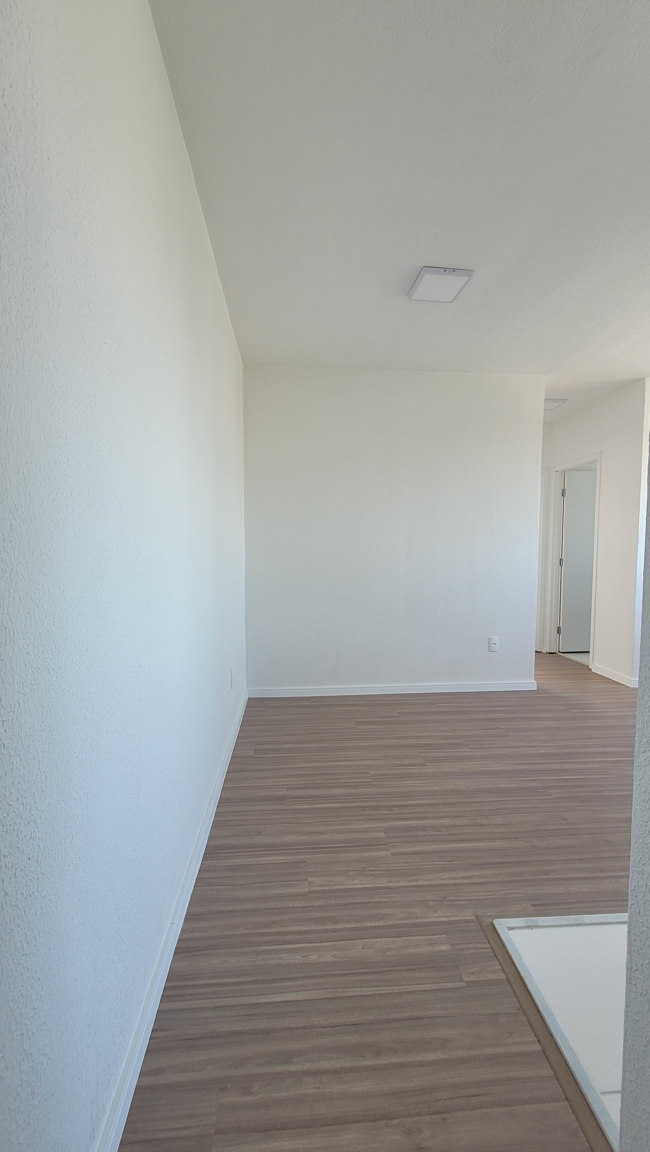 Apartamento com 2 Quartos à Venda - Foto 2