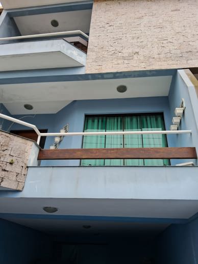 Casa com 3 Quartos à Venda, 228,44 m² - Foto 1