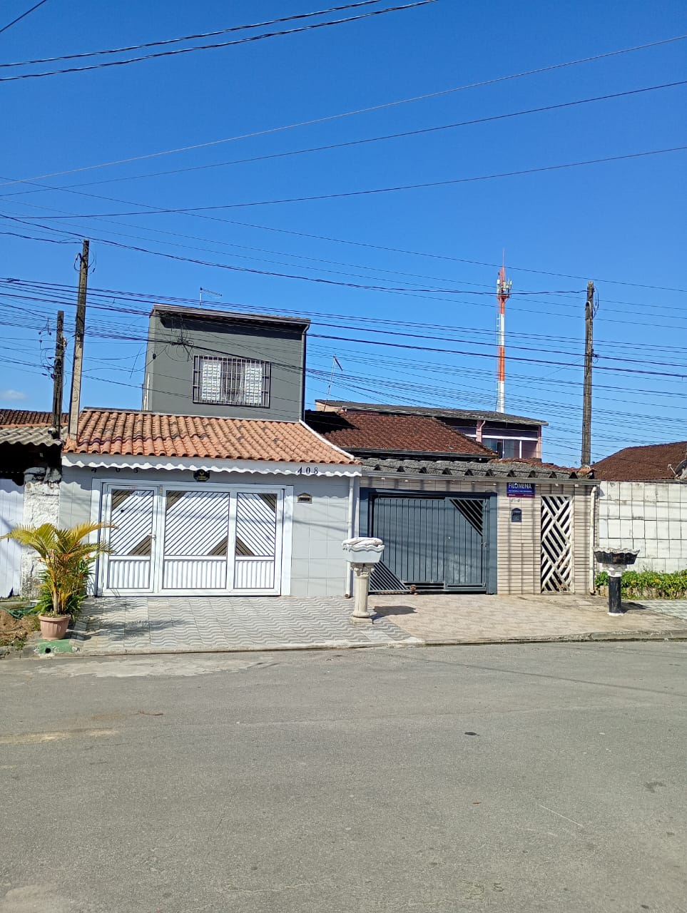 Casa com 4 Quartos à Venda - Foto 4