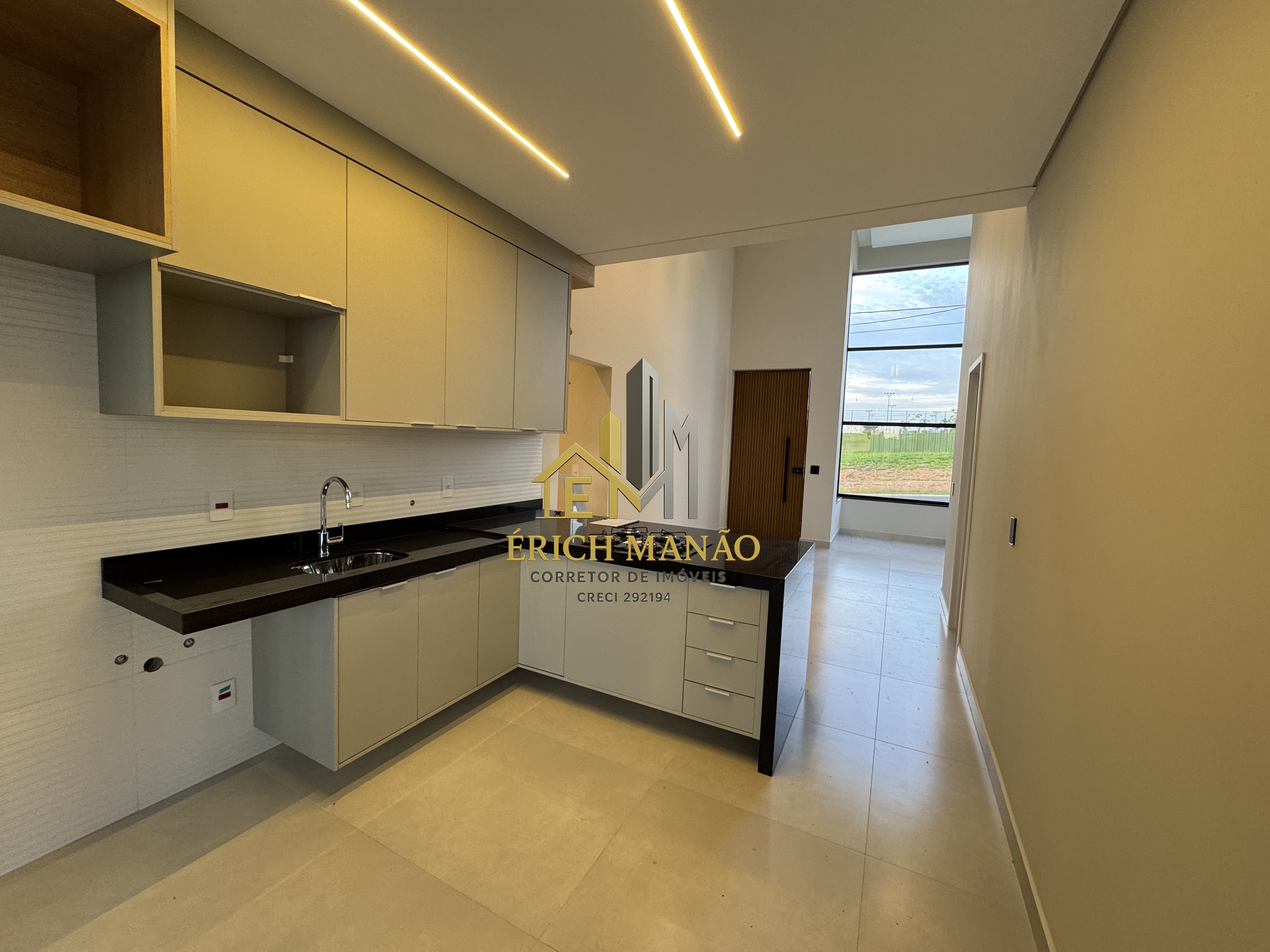 Casa com 3 Quartos à Venda, 170,00 m² - Foto 2