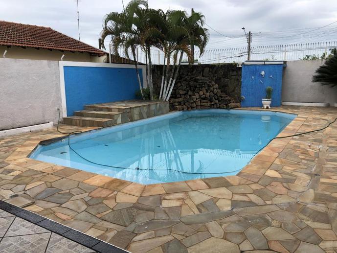 Casa com 4 Quartos à Venda, 600,00 m² - Foto 1