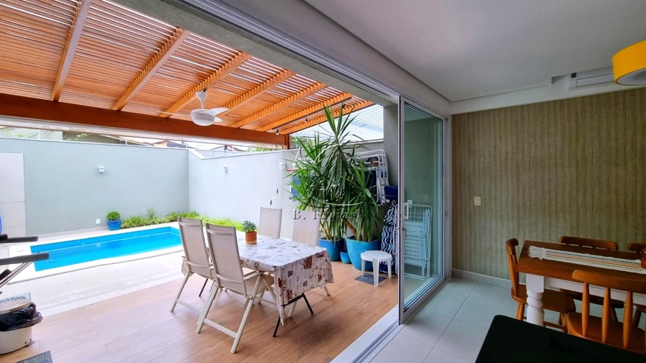 Casa com 4 Quartos para Temporada, 180,00 m² - Foto 1
