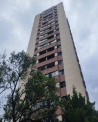 Apartamento com 3 Quartos à Venda - Foto 2