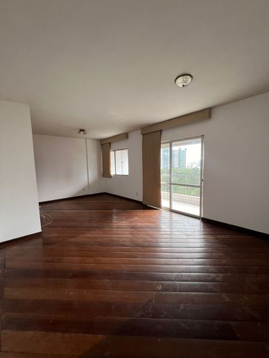 Apartamento com 3 Quartos à Venda, 146,00 m² - Foto 1
