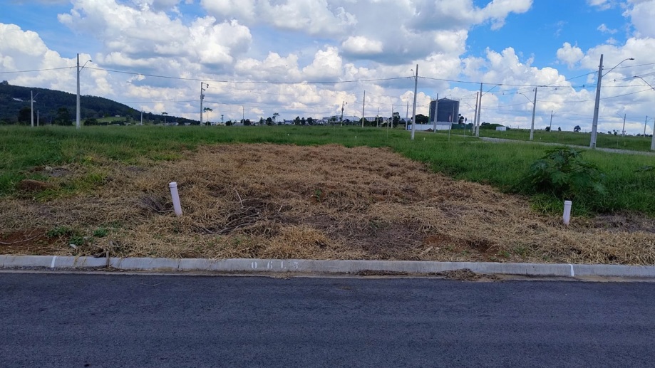 Terreno à Venda - Foto 1