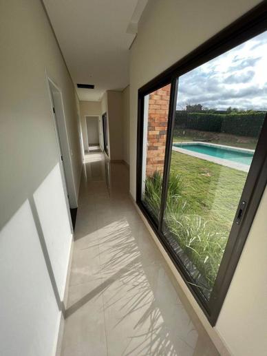 Casa com 4 Quartos à Venda - Foto 9