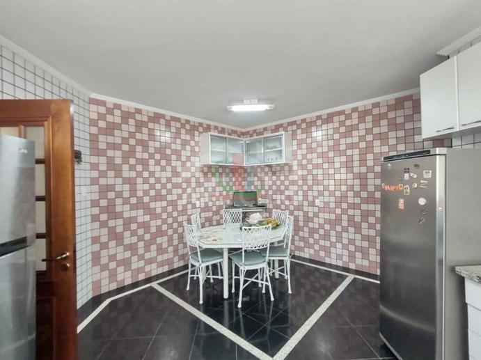 Casa com 4 Quartos à Venda, 1.017,00 m² - Foto 8