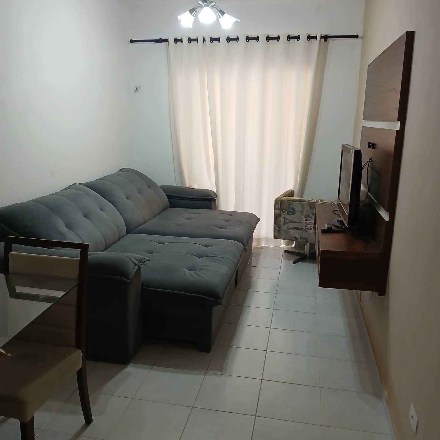 Apartamento com 1 Quarto à Venda - Foto 1