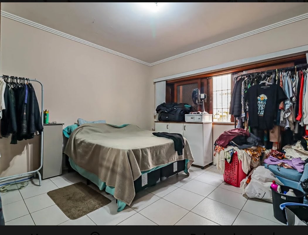 Casa com 5 Quartos à Venda - Foto 15