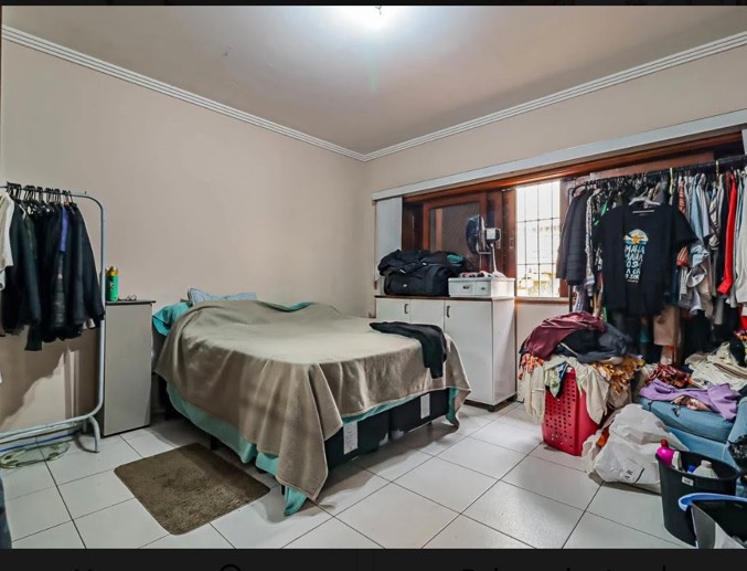 Casa com 5 Quartos à Venda - Foto 15