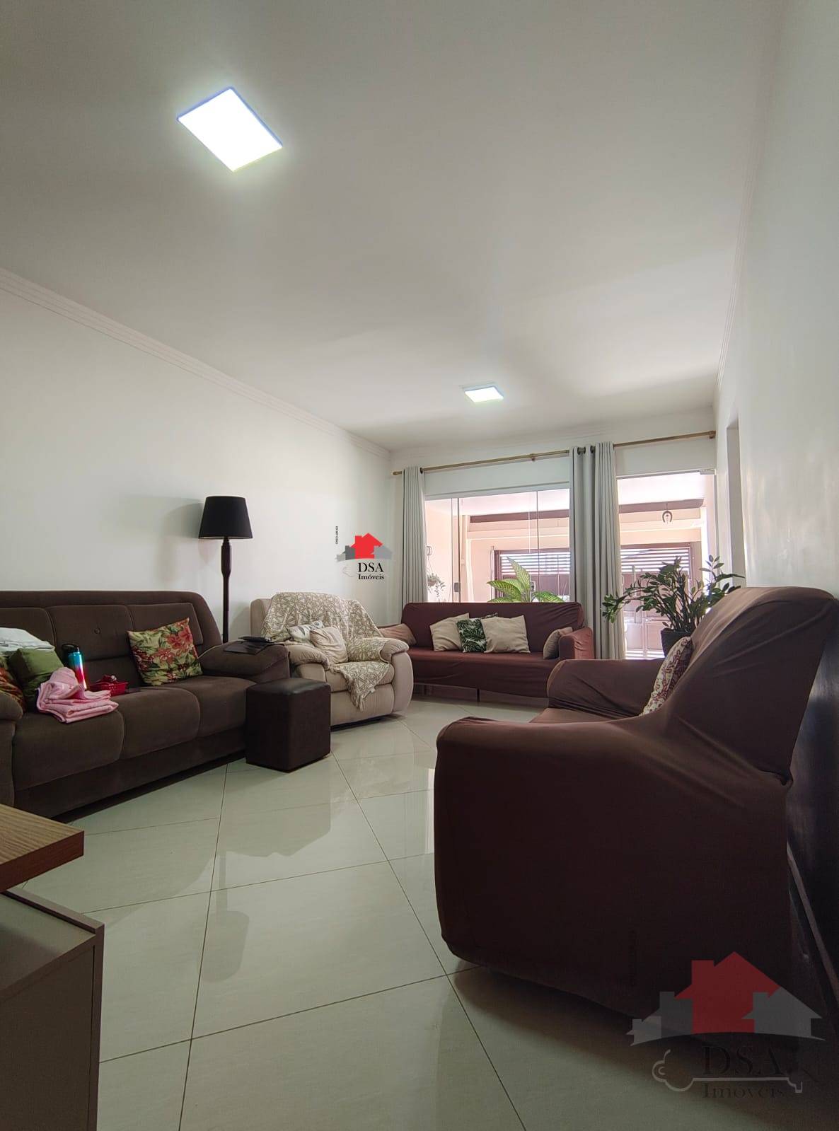 Casa com 3 Quartos à Venda, 250,00 m² - Foto 10