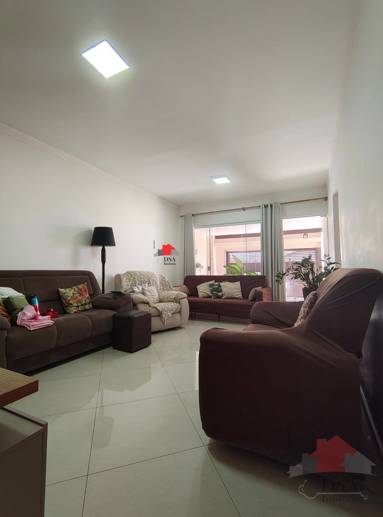 Casa com 3 Quartos à Venda, 250,00 m² - Foto 10