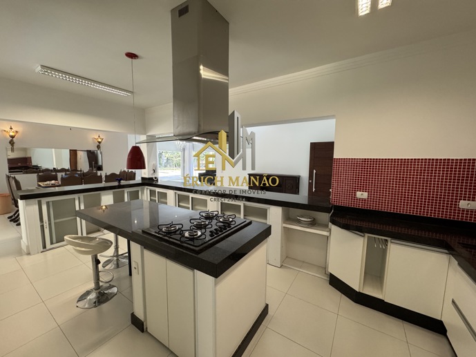 Casa com 4 Quartos à Venda, 6.796,61 m² - Foto 4