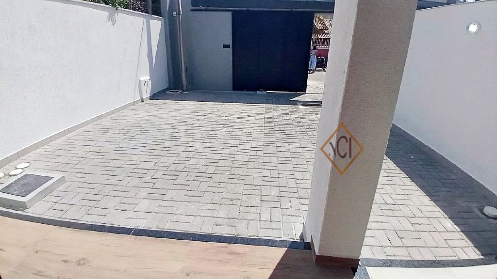 Casa com 2 Quartos à Venda, 91,00 m² - Foto 2