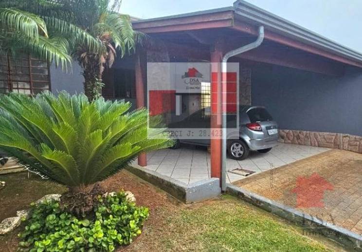 Casa com 3 Quartos à Venda, 250,00 m² - Foto 2