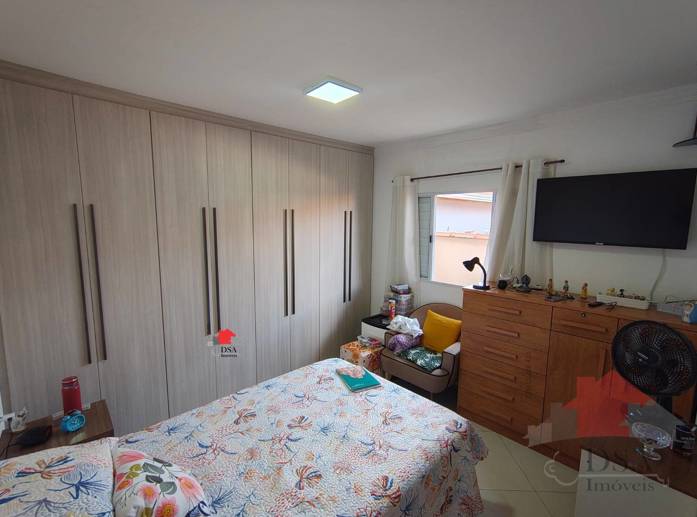 Casa com 3 Quartos à Venda, 250,00 m² - Foto 8