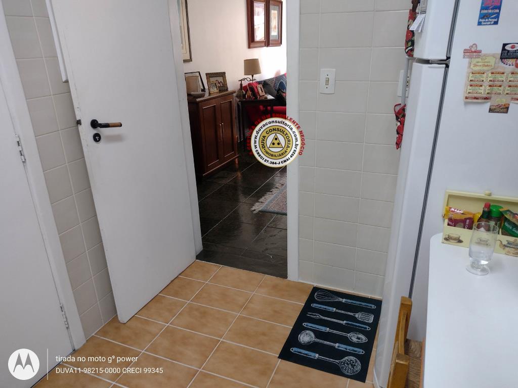 Apartamento com 3 Quartos à Venda - Foto 22