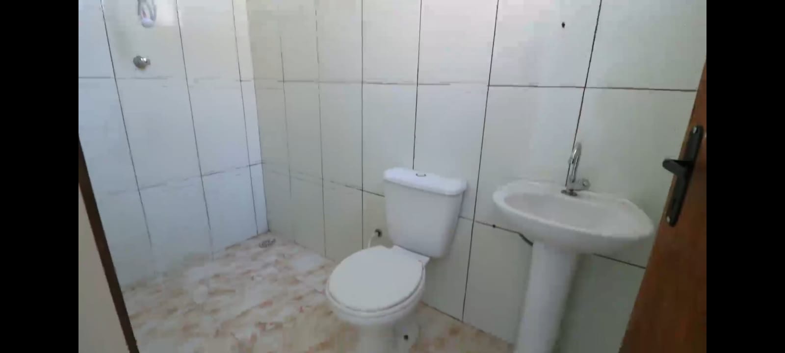 Casa com 4 Quartos à Venda, 300,00 m² - Foto 1
