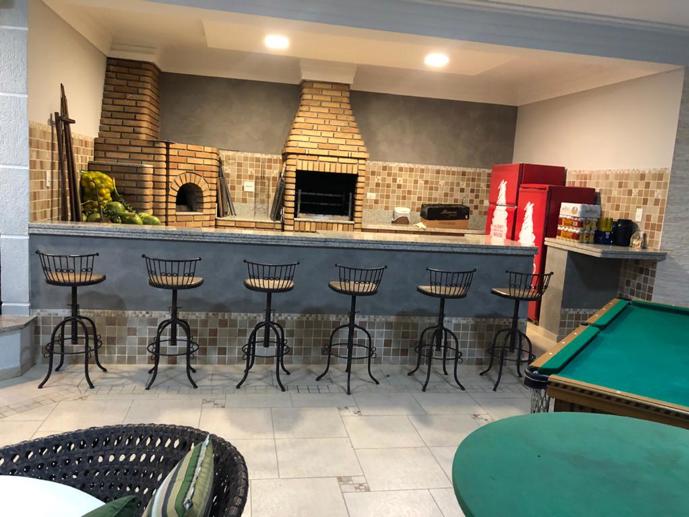 Casa com 5 Quartos à Venda, 1.000,00 m² - Foto 3