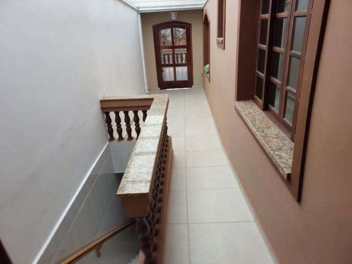 Casa com 4 Quartos à Venda - Foto 9