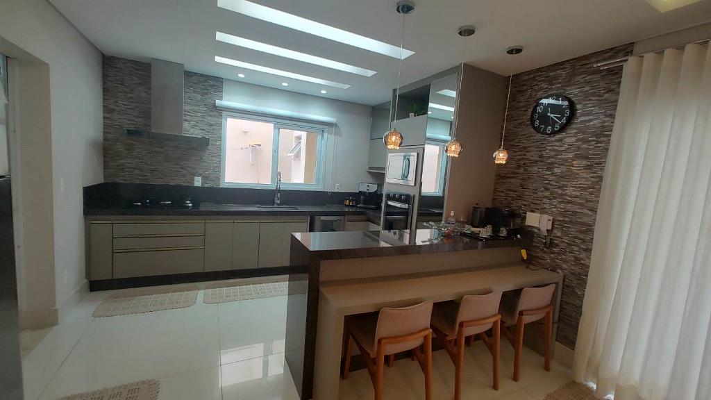 Casa com 3 Quartos à Venda, 189,00 m² - Foto 6