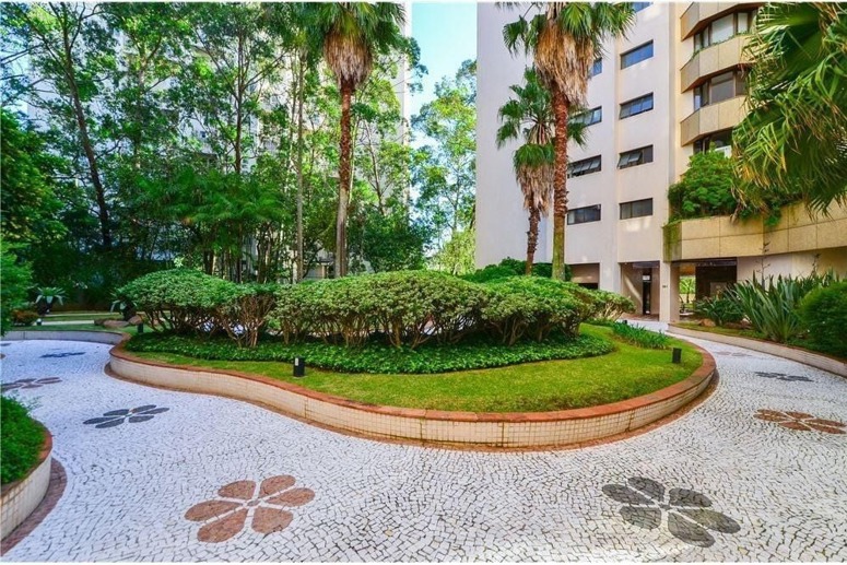 Apartamento com 4 Quartos à Venda - Foto 2