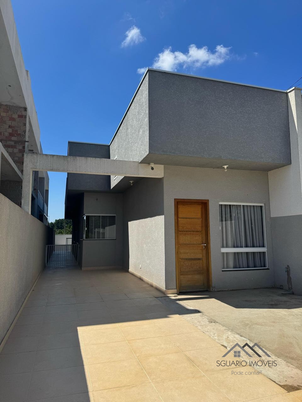 Casa com 3 Quartos à Venda, 75,00 m² - Foto 2