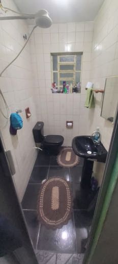 Casa com 4 Quartos à Venda, 250,00 m² - Foto 3