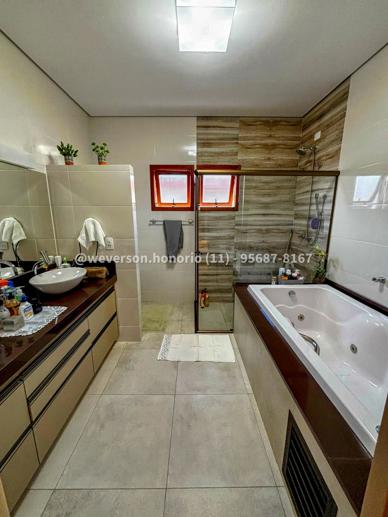Casa com 4 Quartos à Venda, 3.665,00 m² - Foto 33