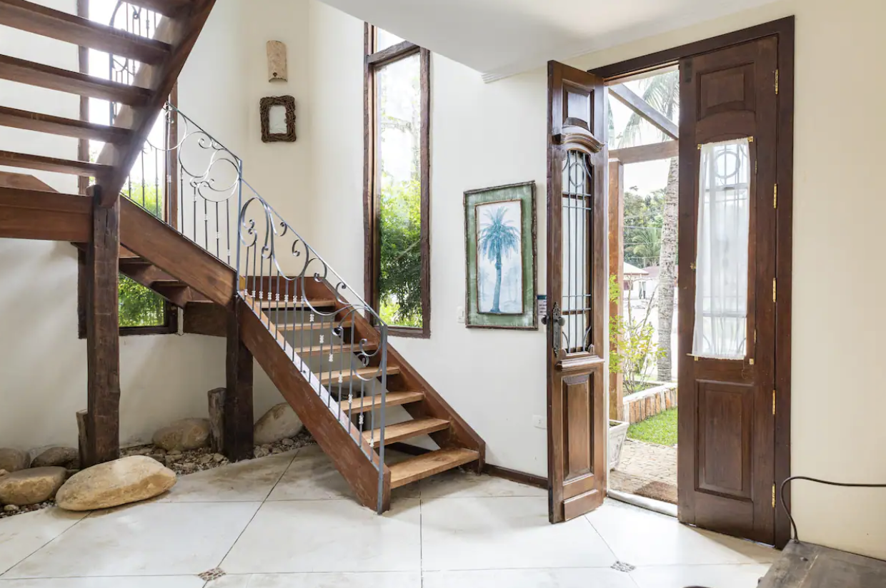 Casa com 5 Quartos à Venda, 310,00 m² - Foto 3