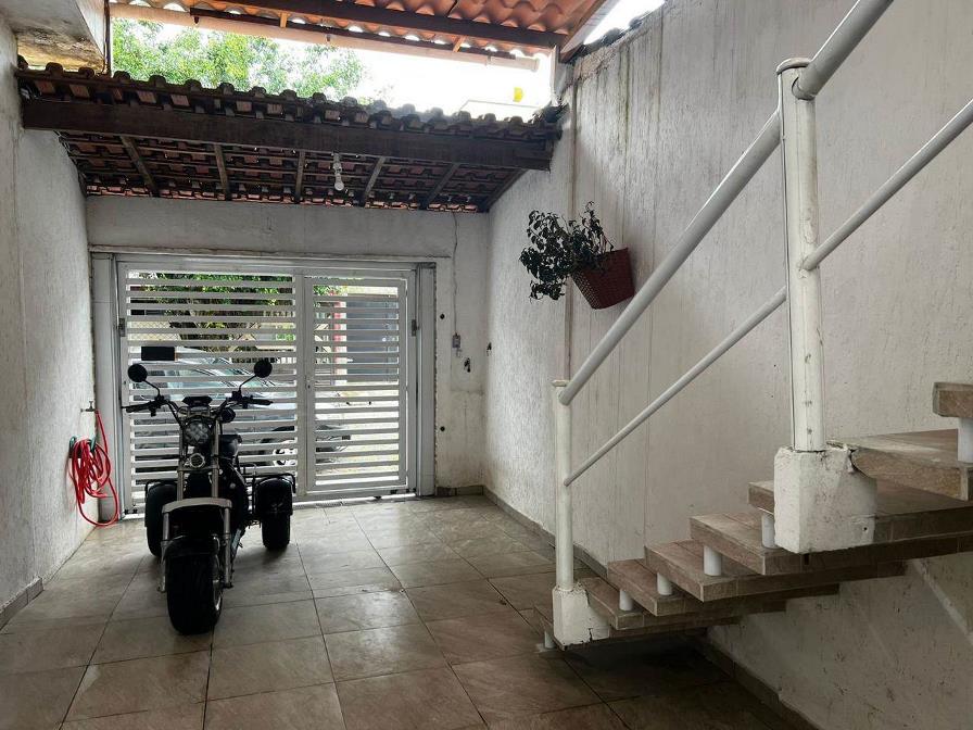 Casa com 3 Quartos à Venda - Foto 4