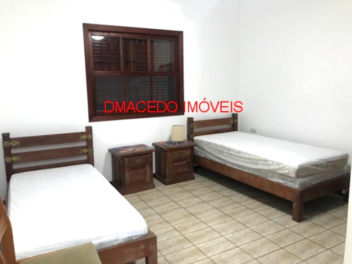 Casa com 4 Quartos para Temporada - Foto 13