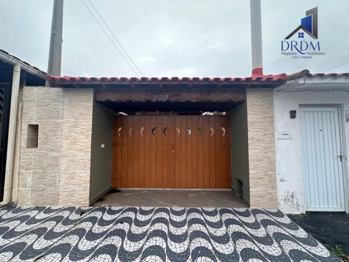 Casa com 2 Quartos à Venda, 165,00 m² - Foto 1