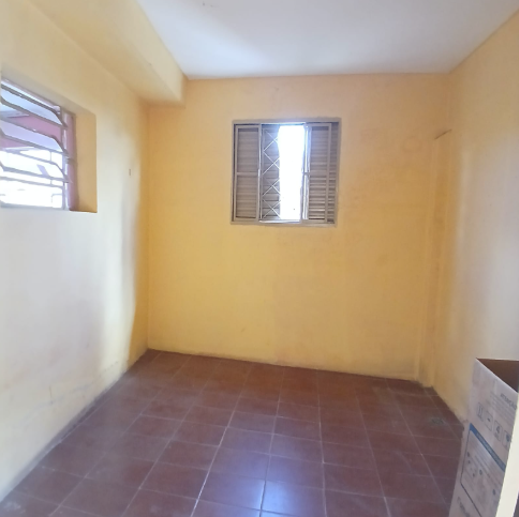 Casa com 3 Quartos à Venda - Foto 2